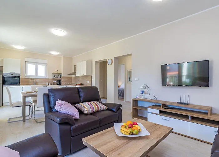 Anna - Rosemary Apartman *
